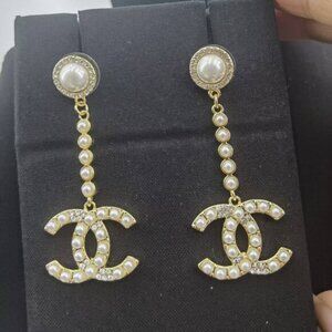 ✨✨Chanel Earring